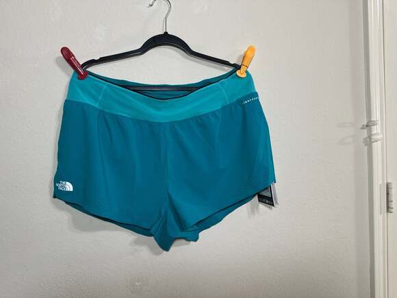 The North Face Pants - The North Face Women's Summit Series Pacesetter 3" Shorts in Galactic Blue